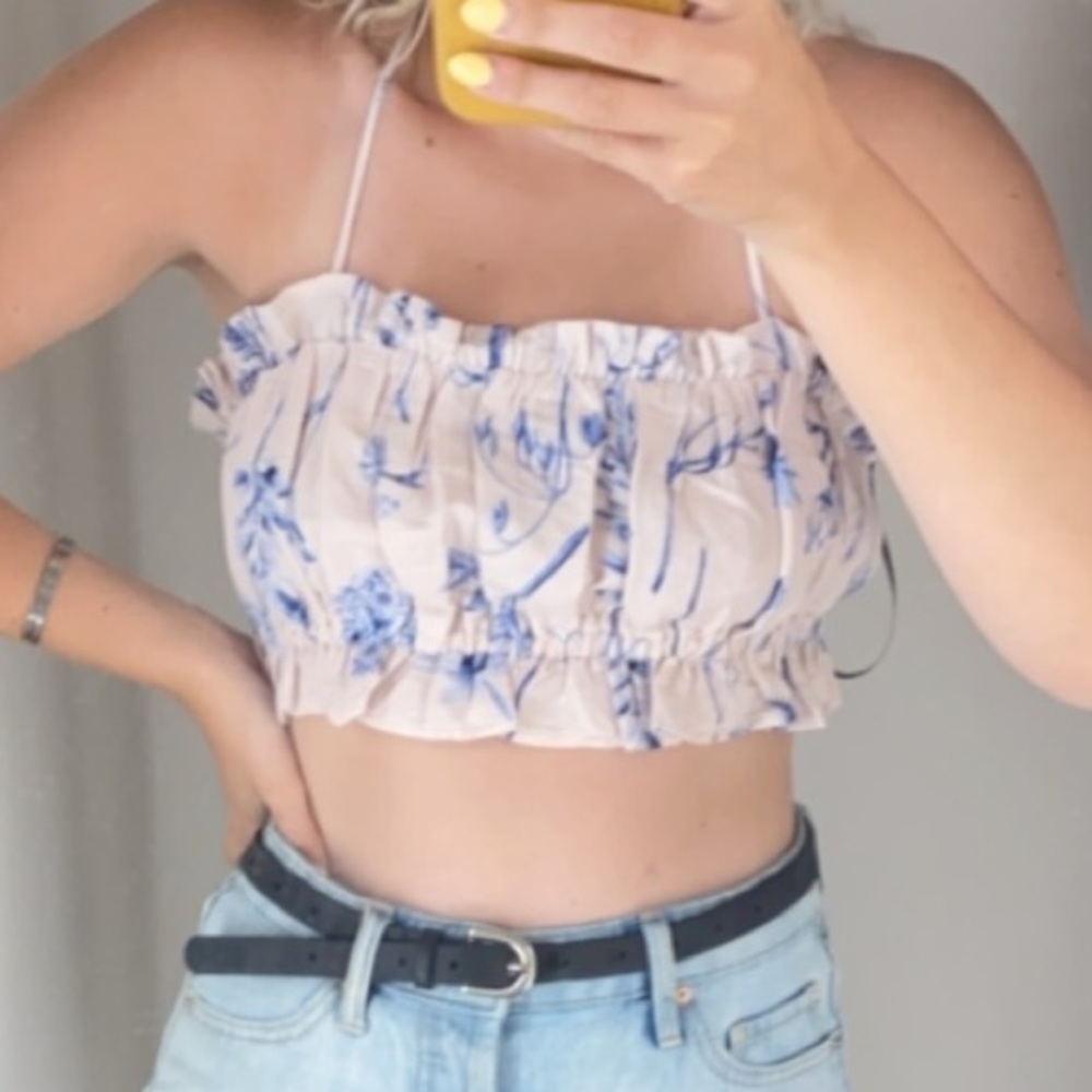 H&M Floral Lace-Back Crop Top